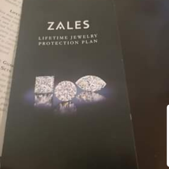 Diamond Ring - Picture 5 of 5